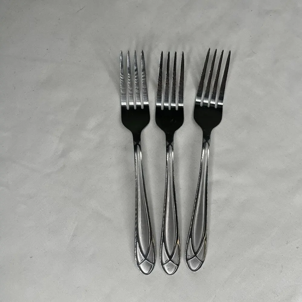 Pfaltzgraff Mirage Frost Stainless steel 18/10 Dinner Forks Set Of 3, 7-3/4inch